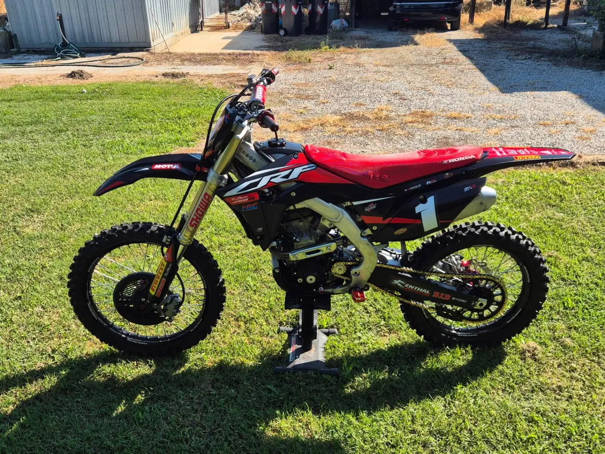 Honda CRF 250R (2020) (7)