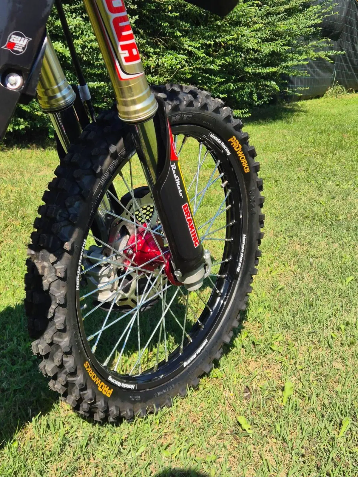 Honda CRF 250R (2020) (8)