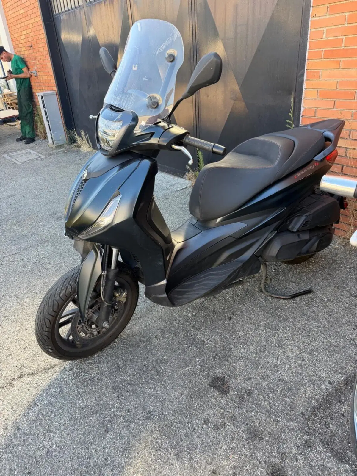 Piaggio Beverly 400 S ABS-ASR (2021 - 24) (2)