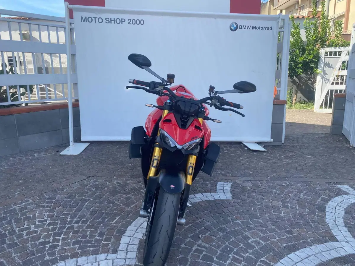 Ducati Streetfighter V4 S (2023 - 24) (4)