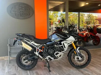 Triumph Tiger 900 Rally Pro (2024 - 26) usata