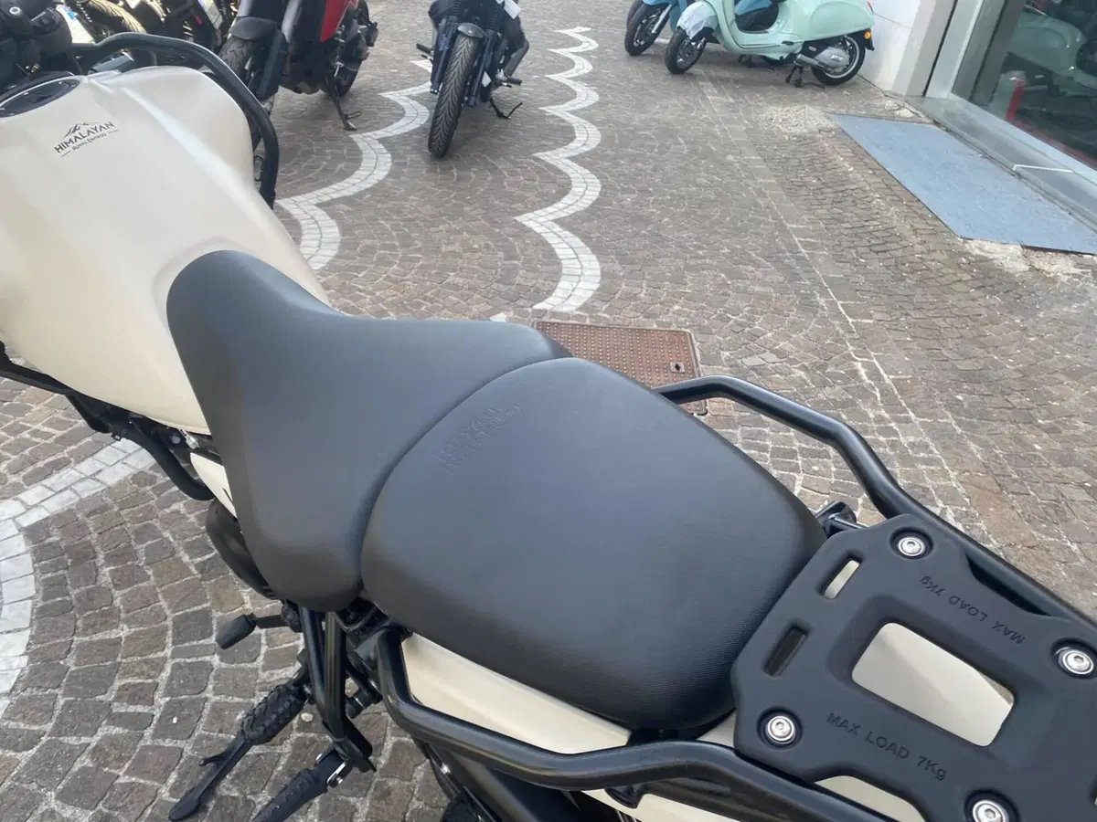 Royal Enfield Himalayan 450 (2024 - 26) (5)