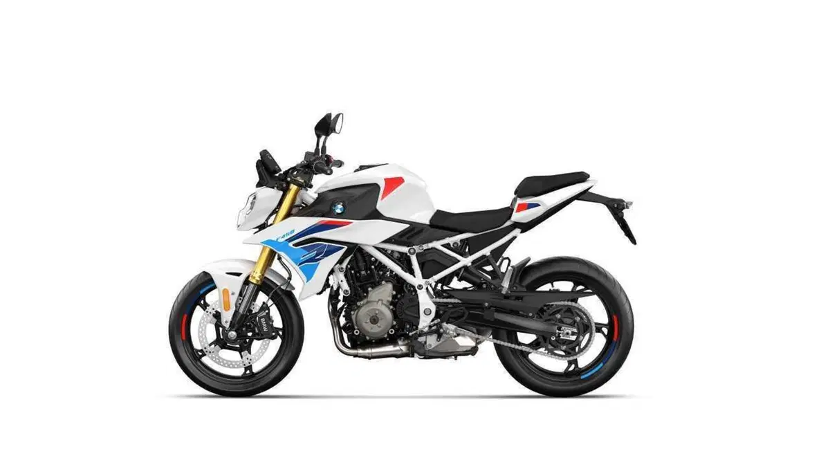 Nuova BMW F 450 R: tutto quello che c'è da sapere sulla nuova naked per patente A2 (35)