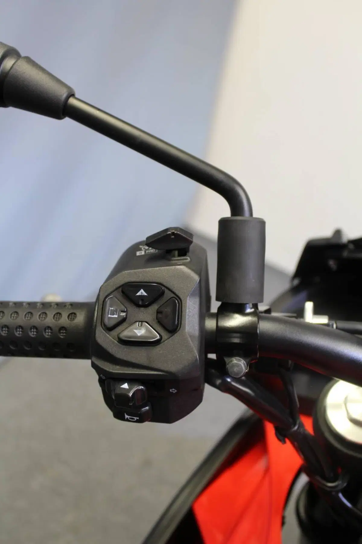 Aprilia Tuono 660 (2021 - 25) (10)