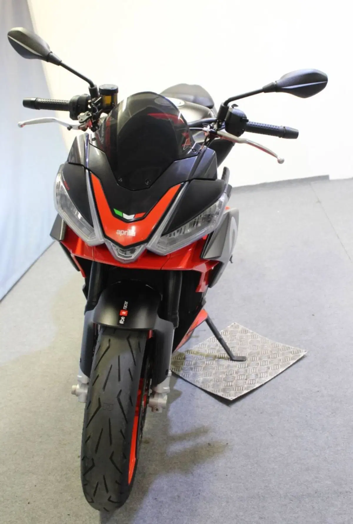 Aprilia Tuono 660 (2021 - 25) (13)