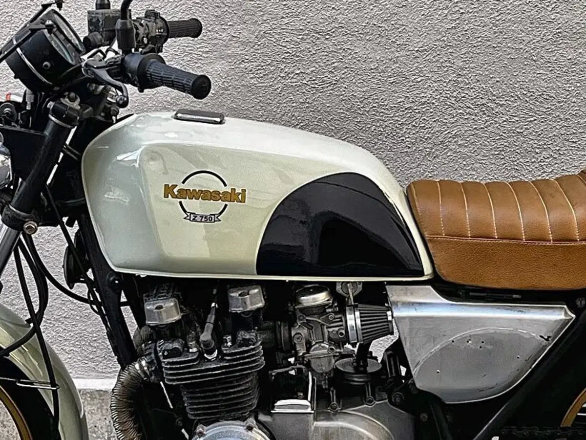 Kawasaki Z750E (3)