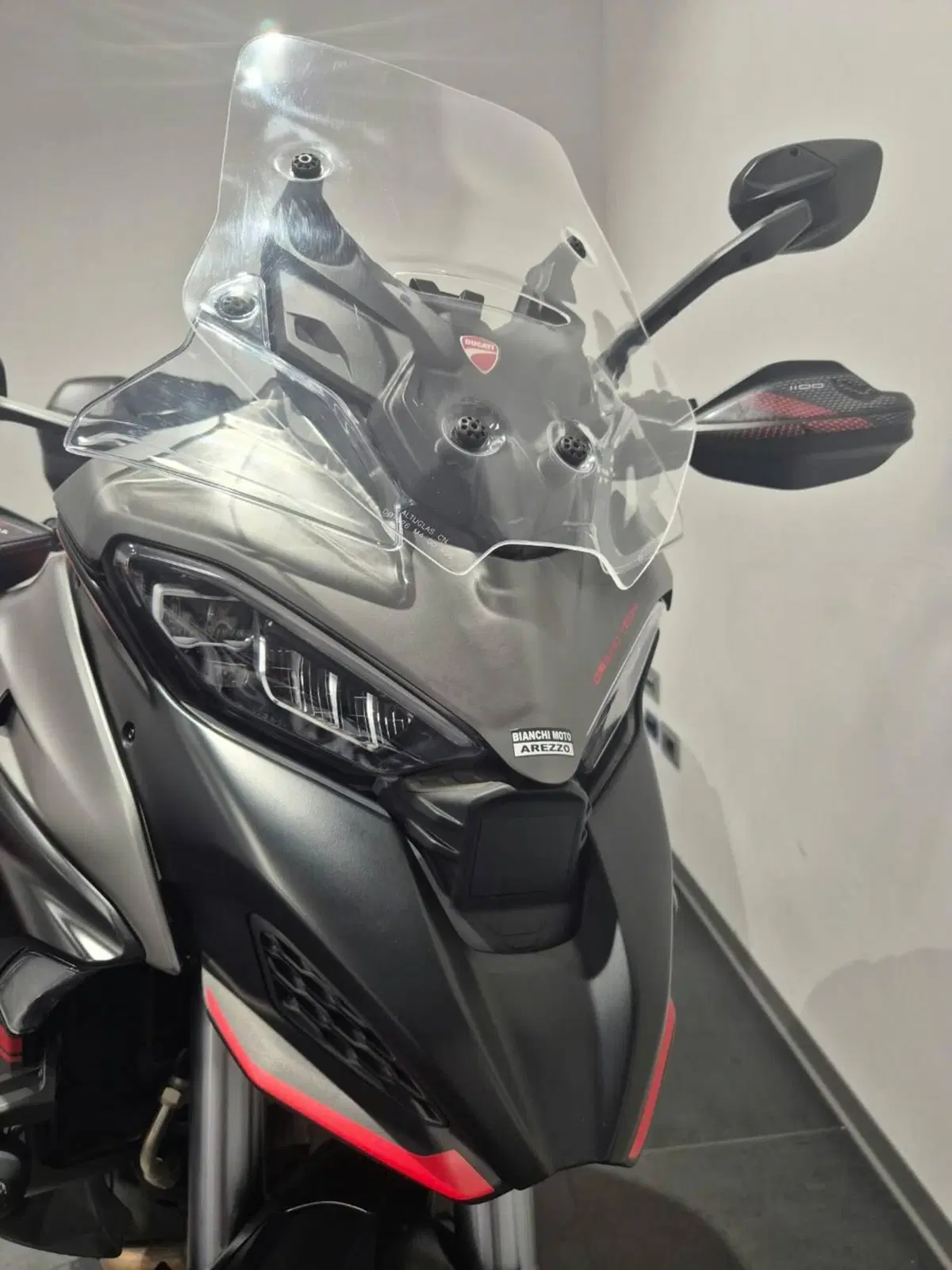 Ducati Multistrada V4 S Grand Tour (2024) (4)