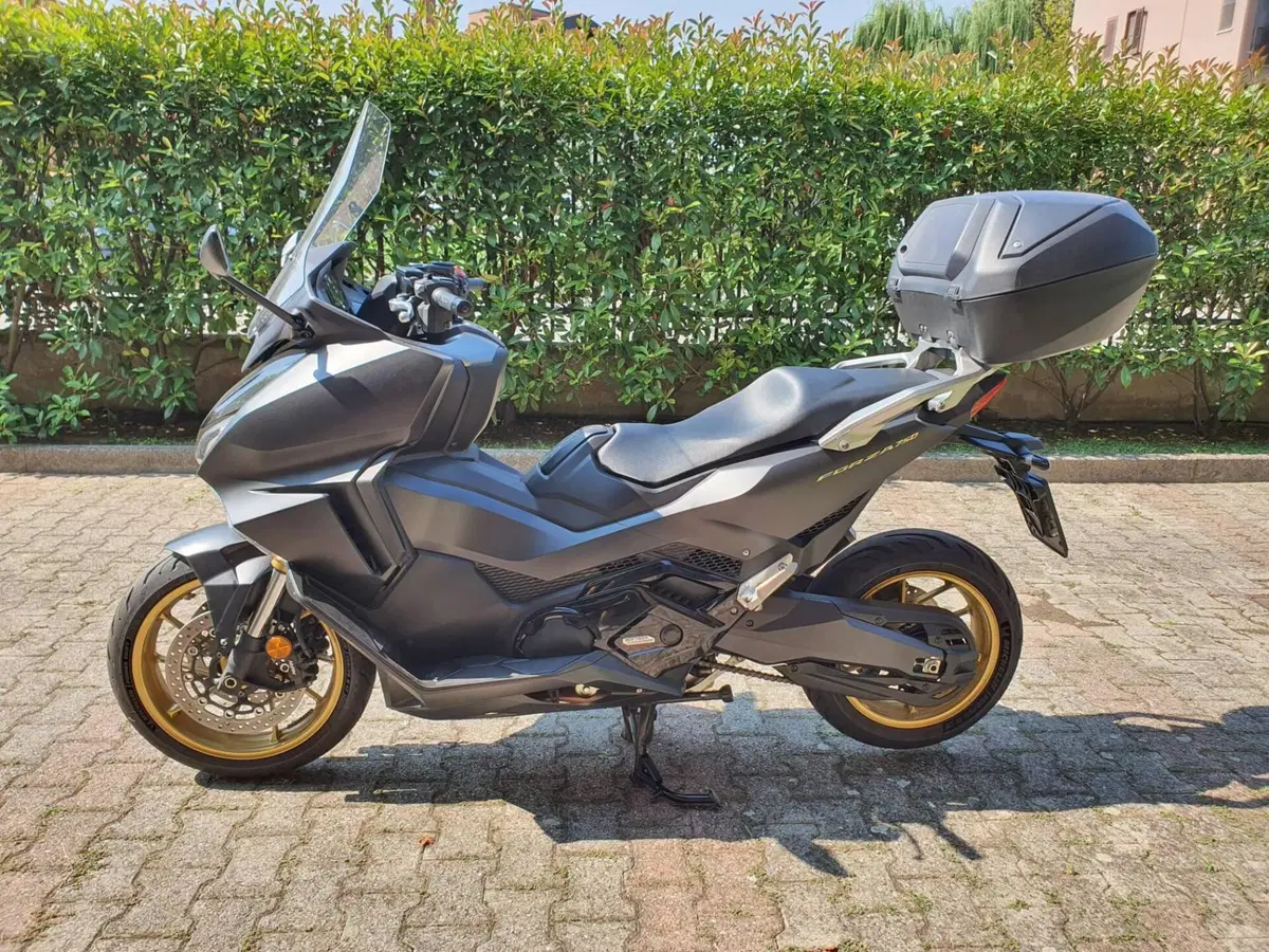 Honda Forza 750 DCT Special Edition (2024)