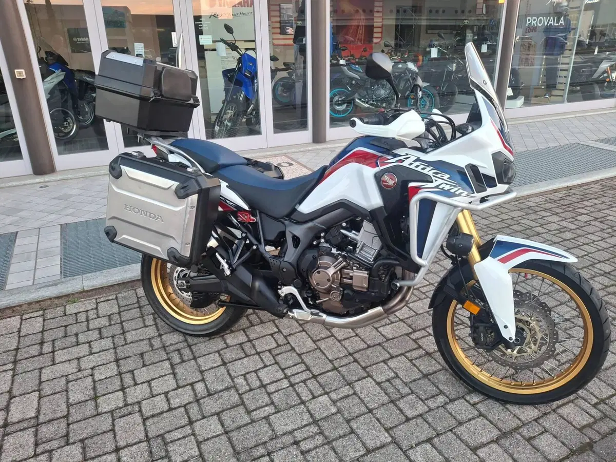 Honda Africa Twin CRF 1000L (2016 - 17)