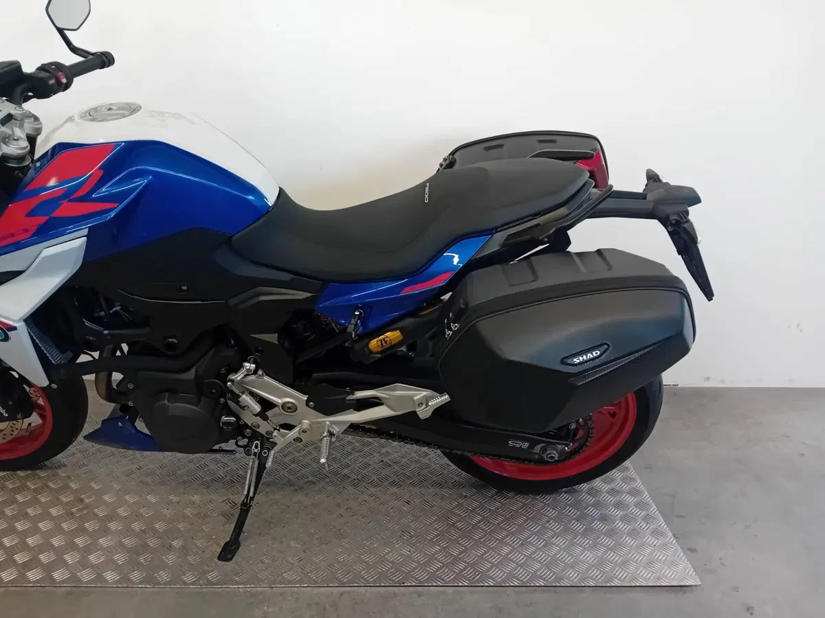 Bmw F 900 R (2025 - 27) (5)