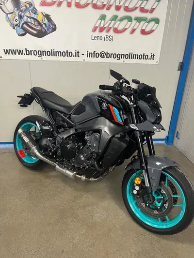 Yamaha MT-09 (2021 - 23) usata