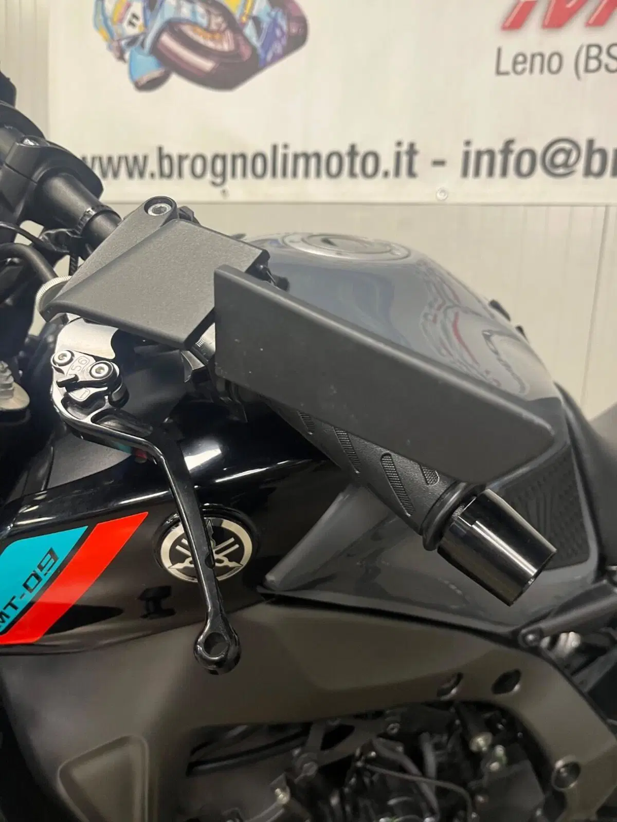 Yamaha MT-09 (2021 - 23) (5)