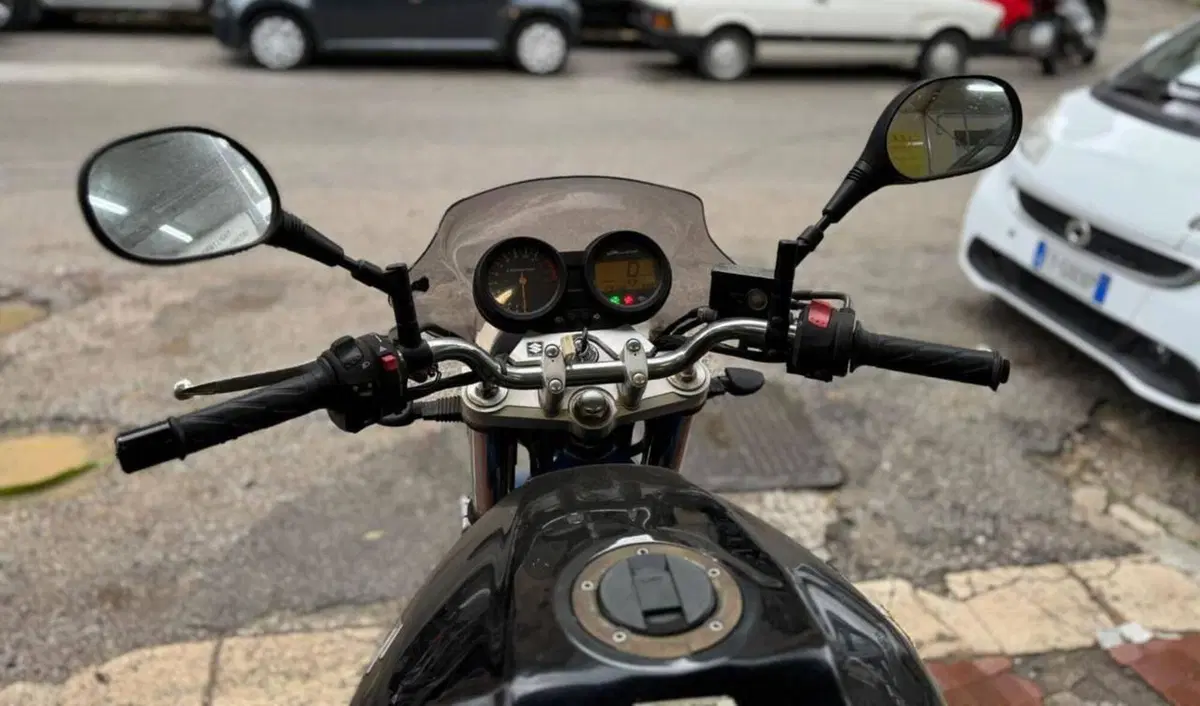 Suzuki GSF 650 Bandit (2006 - 11) (4)