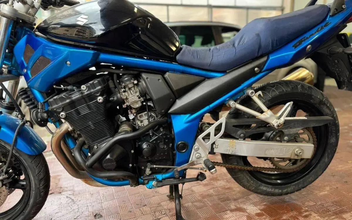 Suzuki GSF 650 Bandit (2006 - 11) (6)