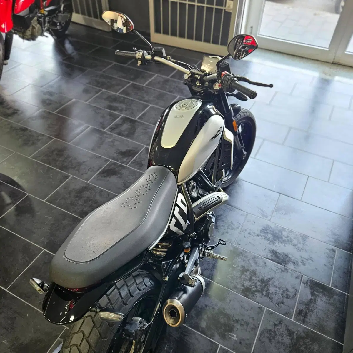 Ducati Scrambler 800 Icon (2023 - 24) (8)