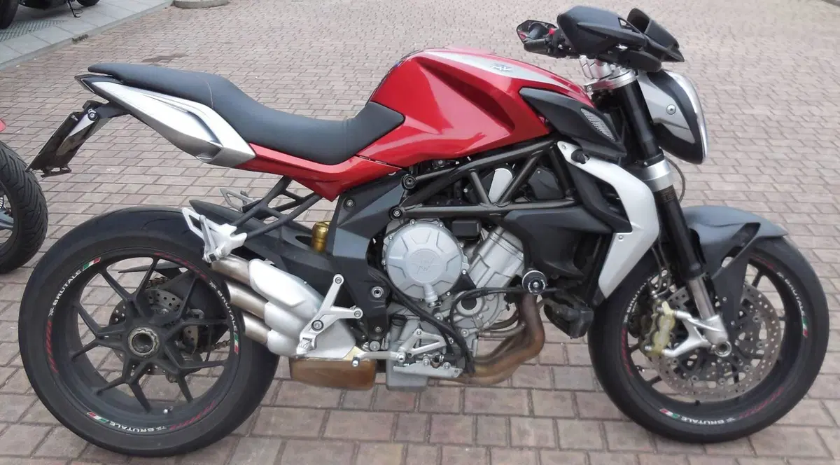 MV Agusta Brutale 800 (2012 - 15)