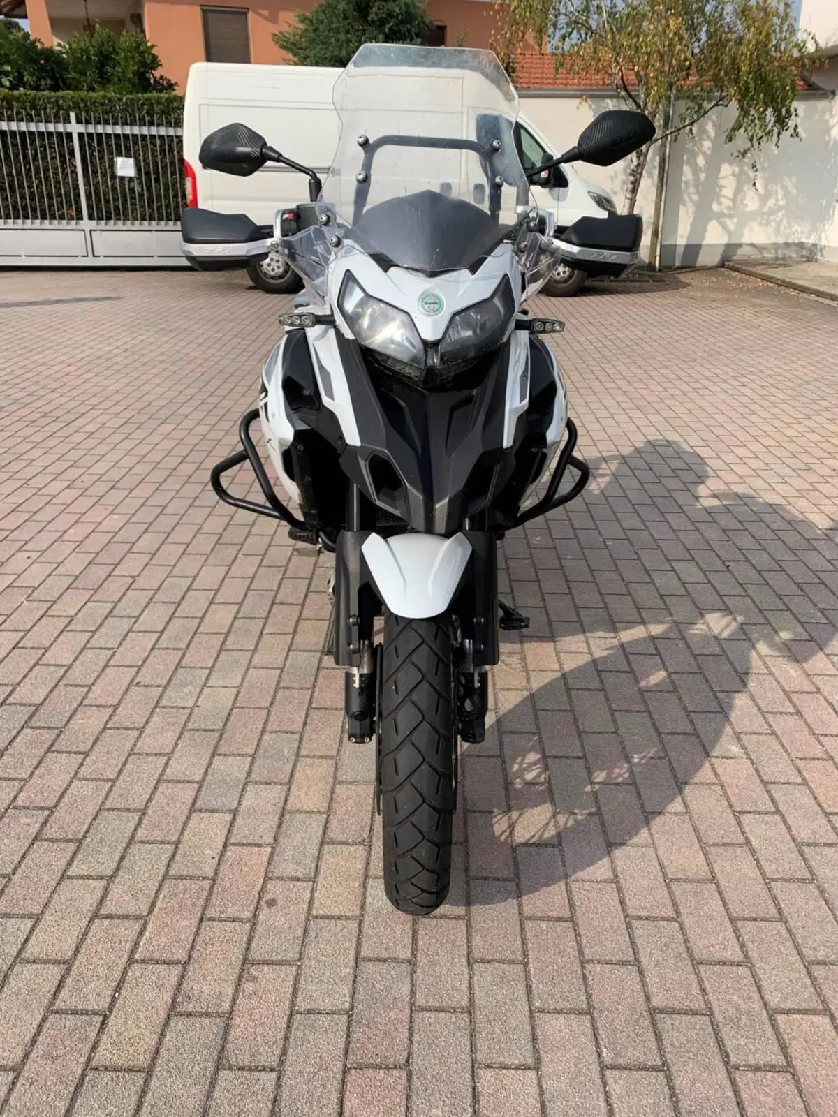 Benelli TRK 502 (2021 - 25) (2)