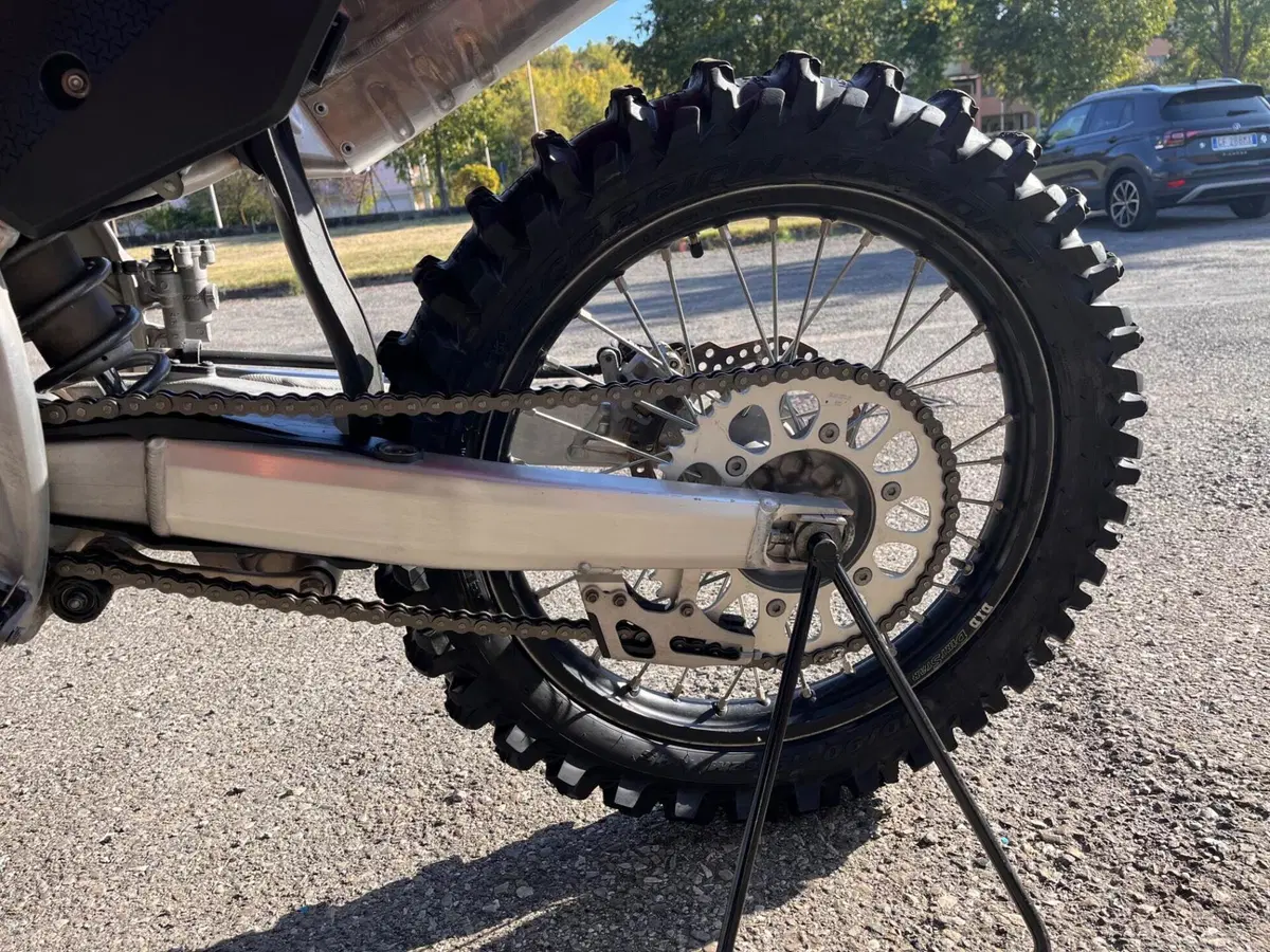Honda CRF 250R (2026) (4)