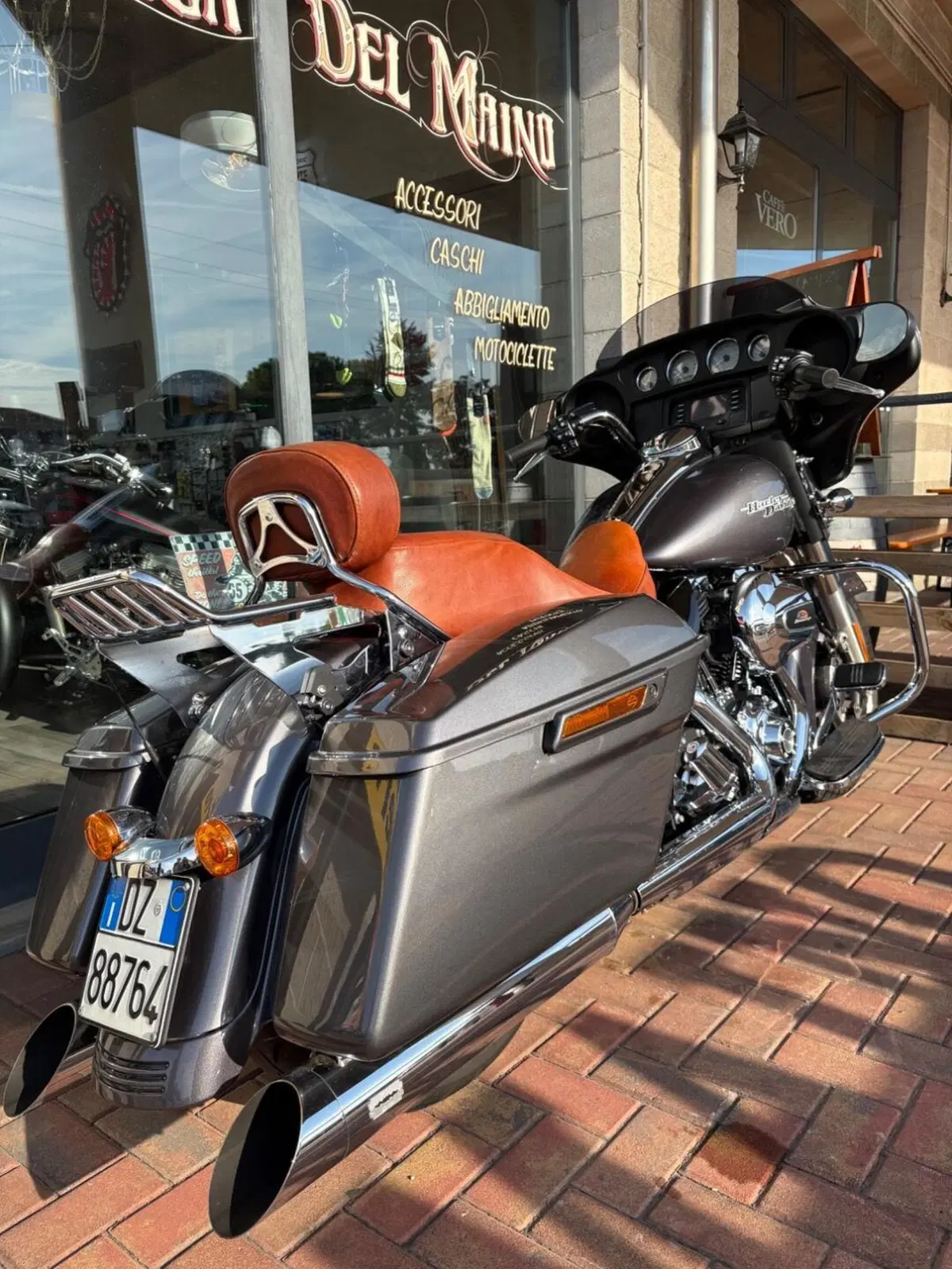 Harley-Davidson 1690 Street Glide Special (2014 - 16) - FLHX (11)