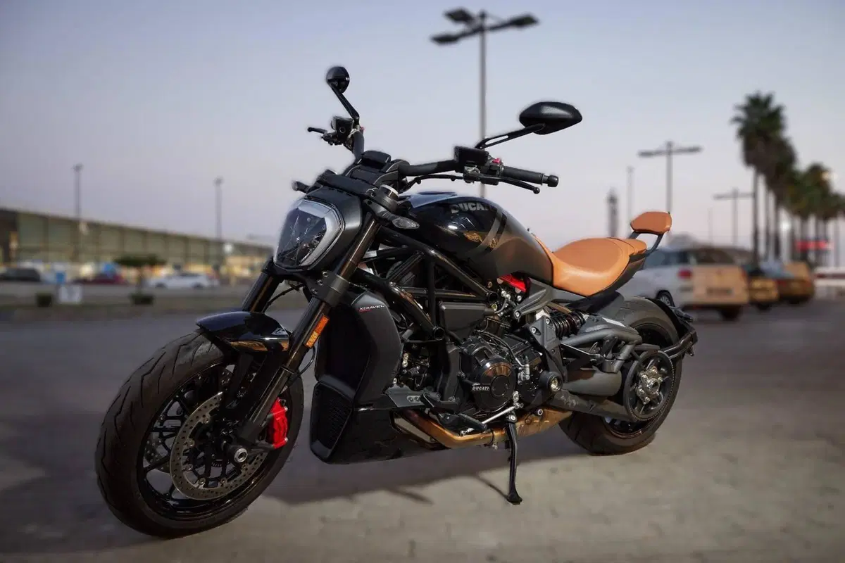 Ducati XDiavel 1262 Nera (2022 - 23) (2)