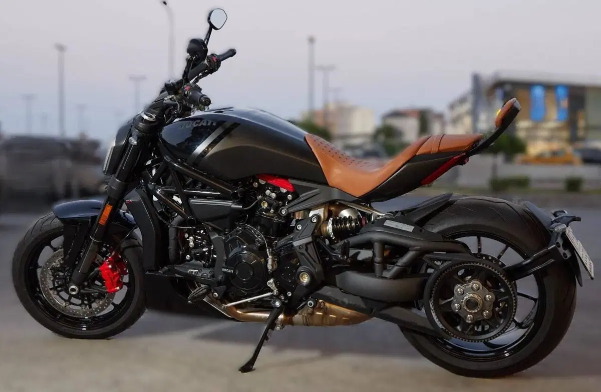 Ducati XDiavel 1262 Nera (2022 - 23) (5)