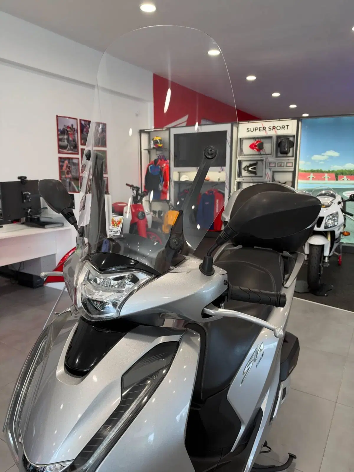 Honda SH 150i (2017 - 19) (2)