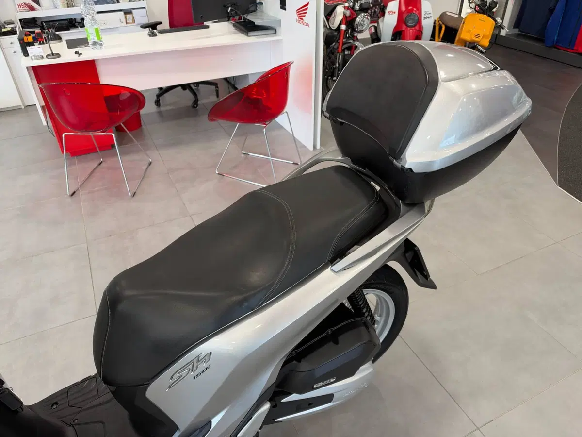 Honda SH 150i (2017 - 19) (10)