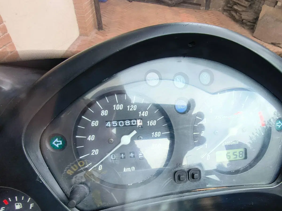 Honda Transalp XL 650V (2000 - 04) (5)
