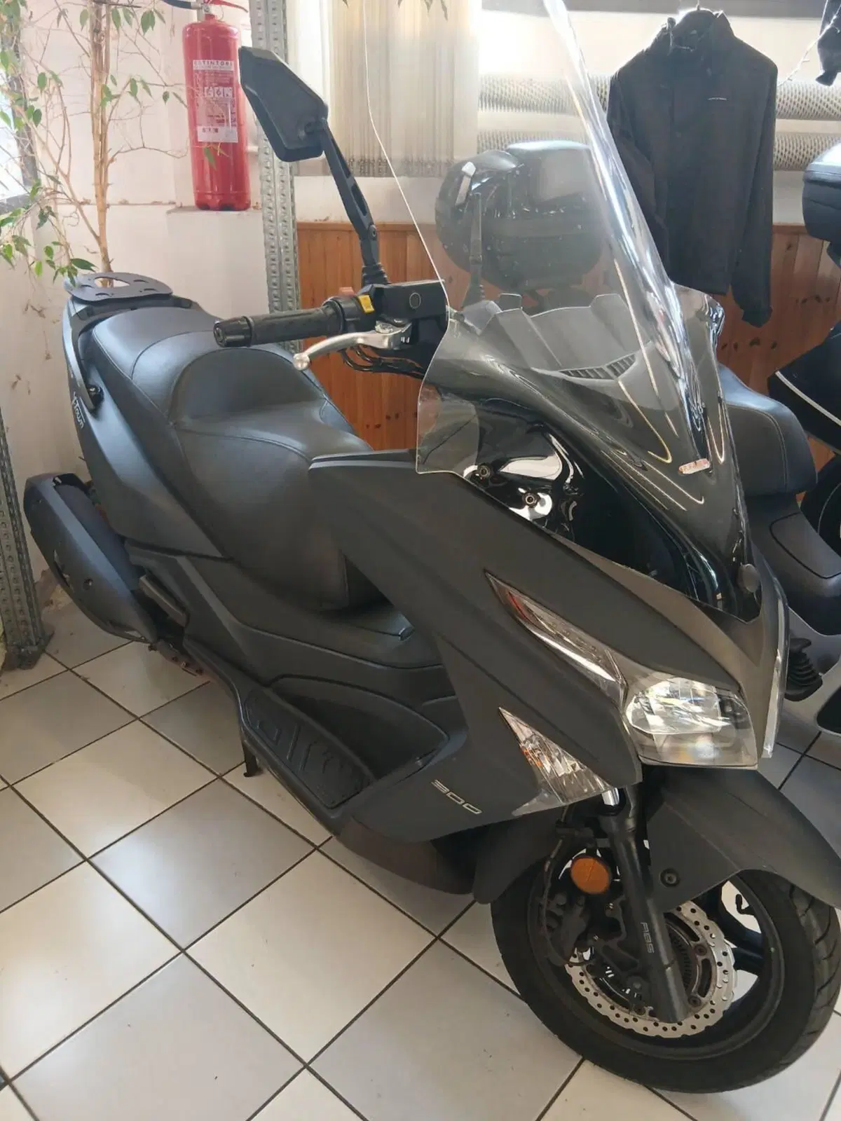 Kymco X-Town 300i ABS (2016 - 20) (4)