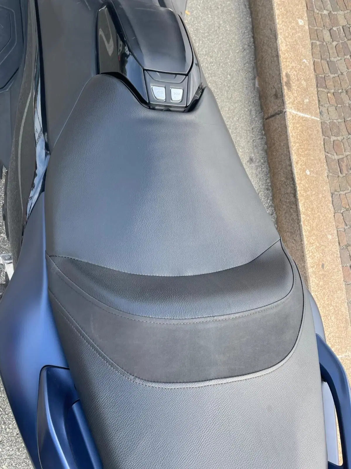 Yamaha T-Max 530 DX (2017 - 19) (6)