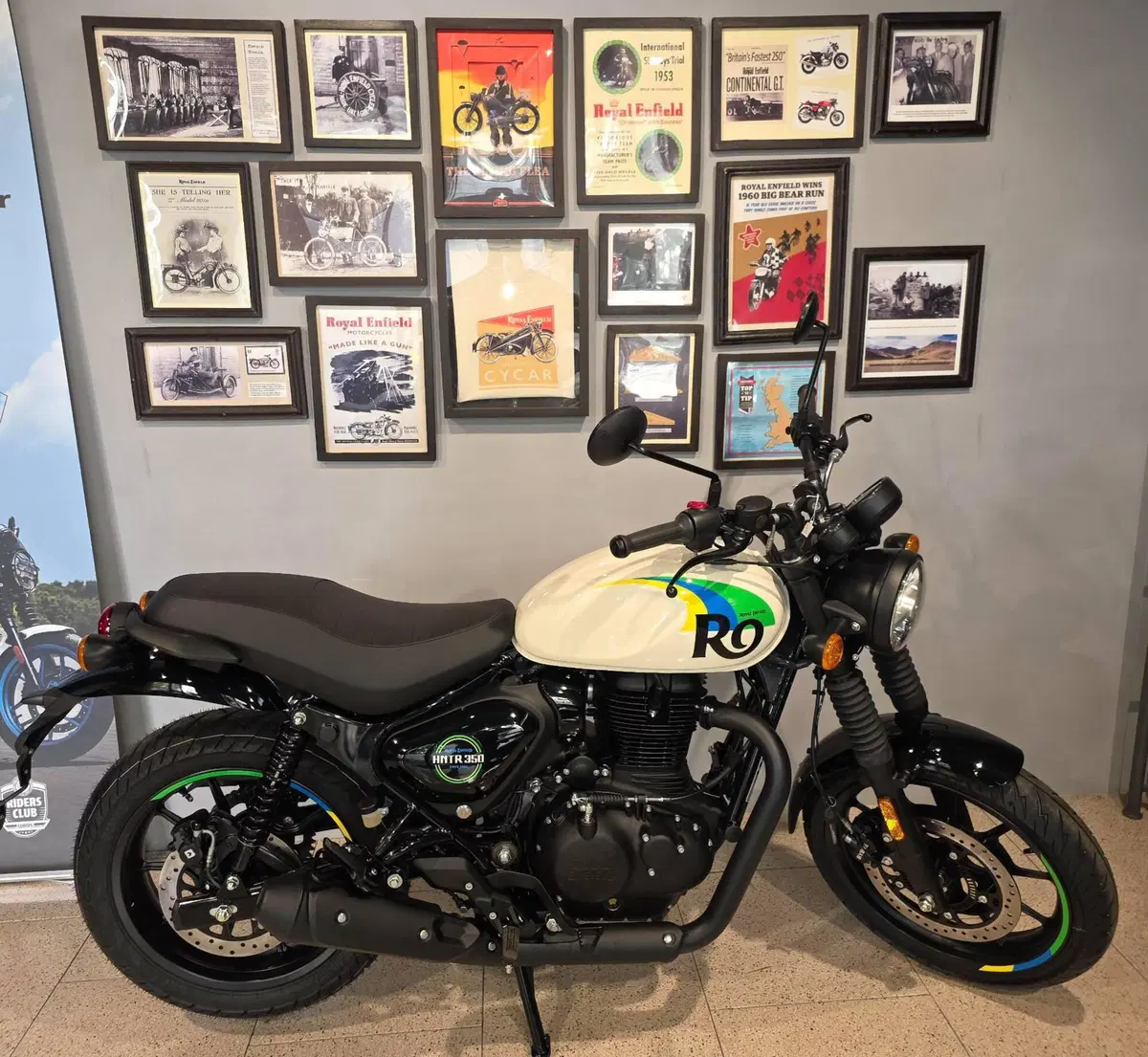 Royal Enfield HNTR 350 (2022 - 26) (2)