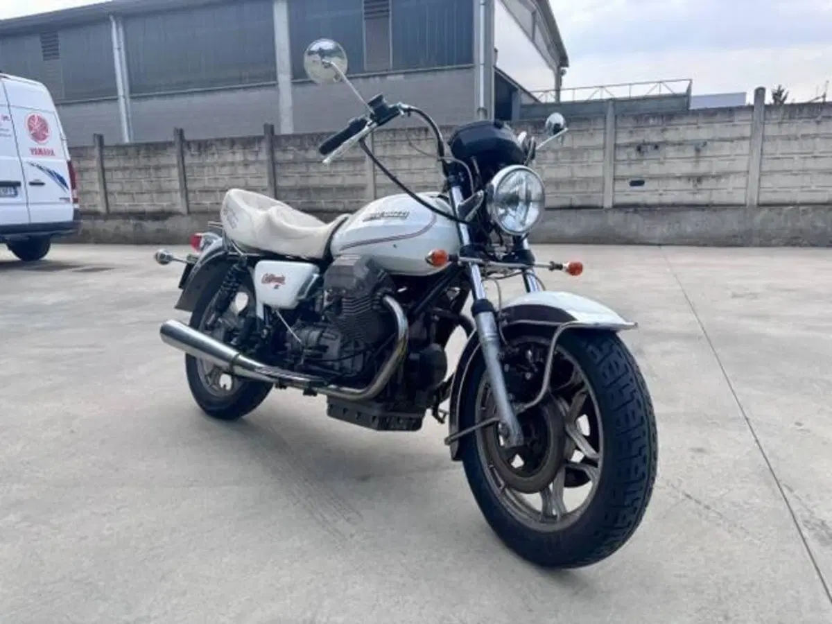 Moto Guzzi California II (3)