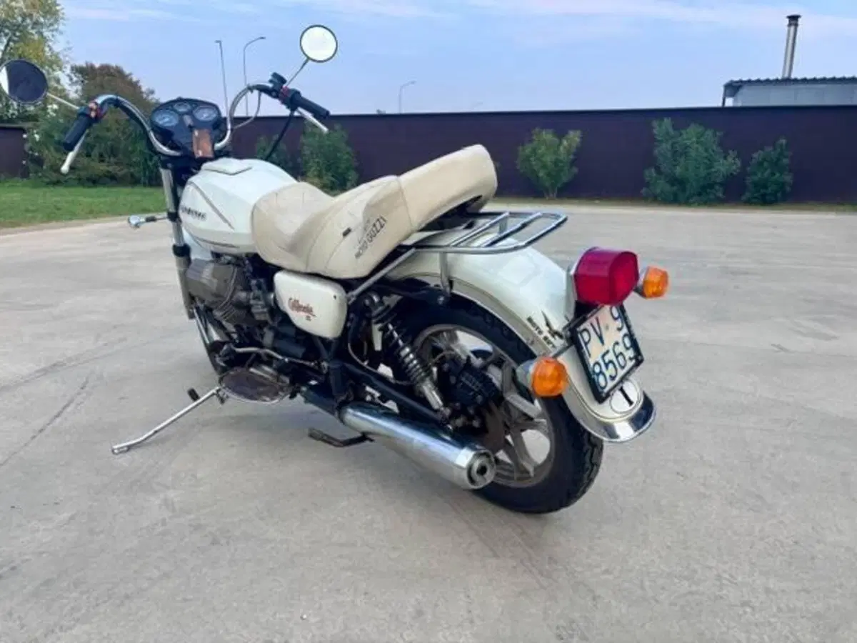 Moto Guzzi California II (7)