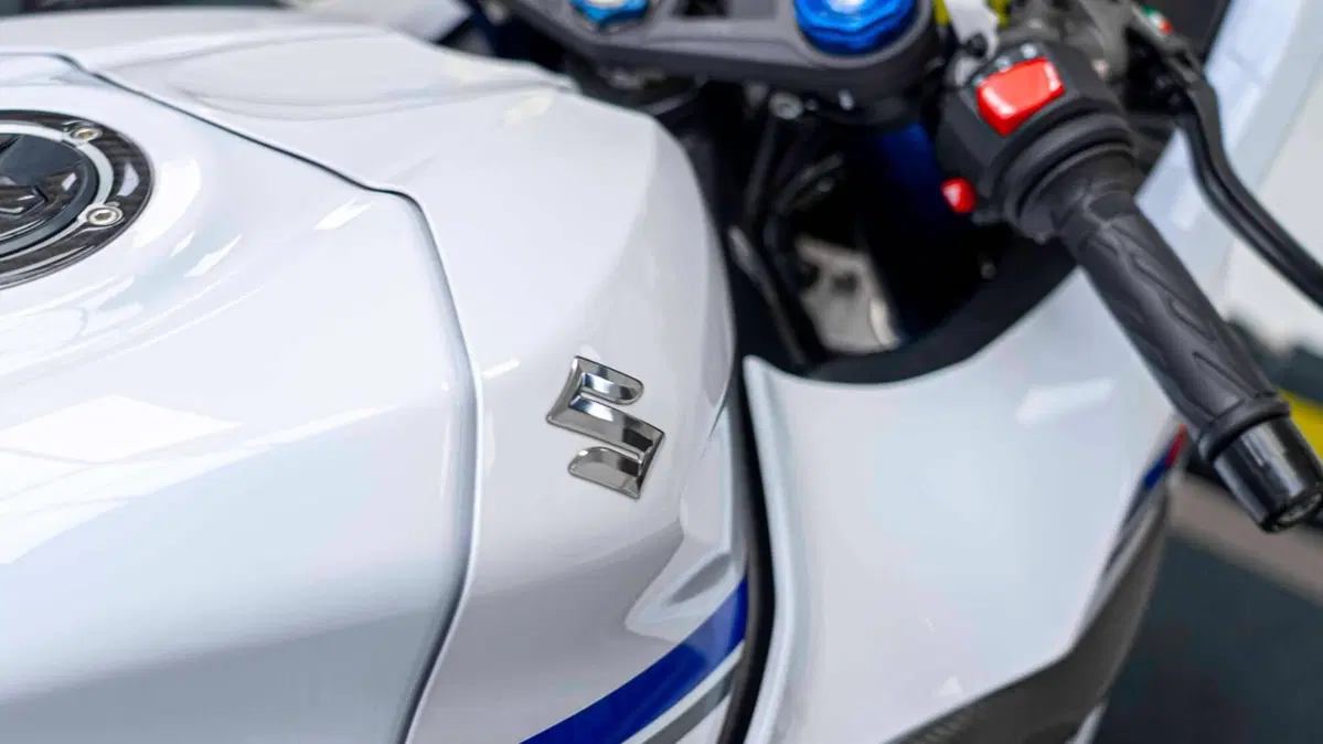 Suzuki GSX-R1000 (2017 - 18) (12)