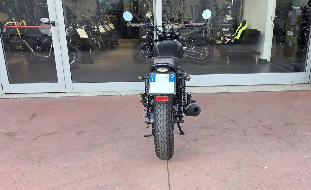 Mash Italia Two Fifty 250 (2021 - 25) (5)
