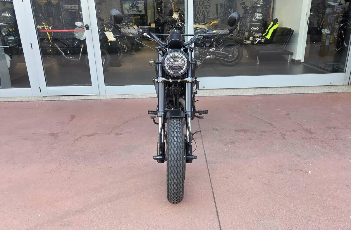 Mash Italia Two Fifty 250 (2021 - 25) (11)