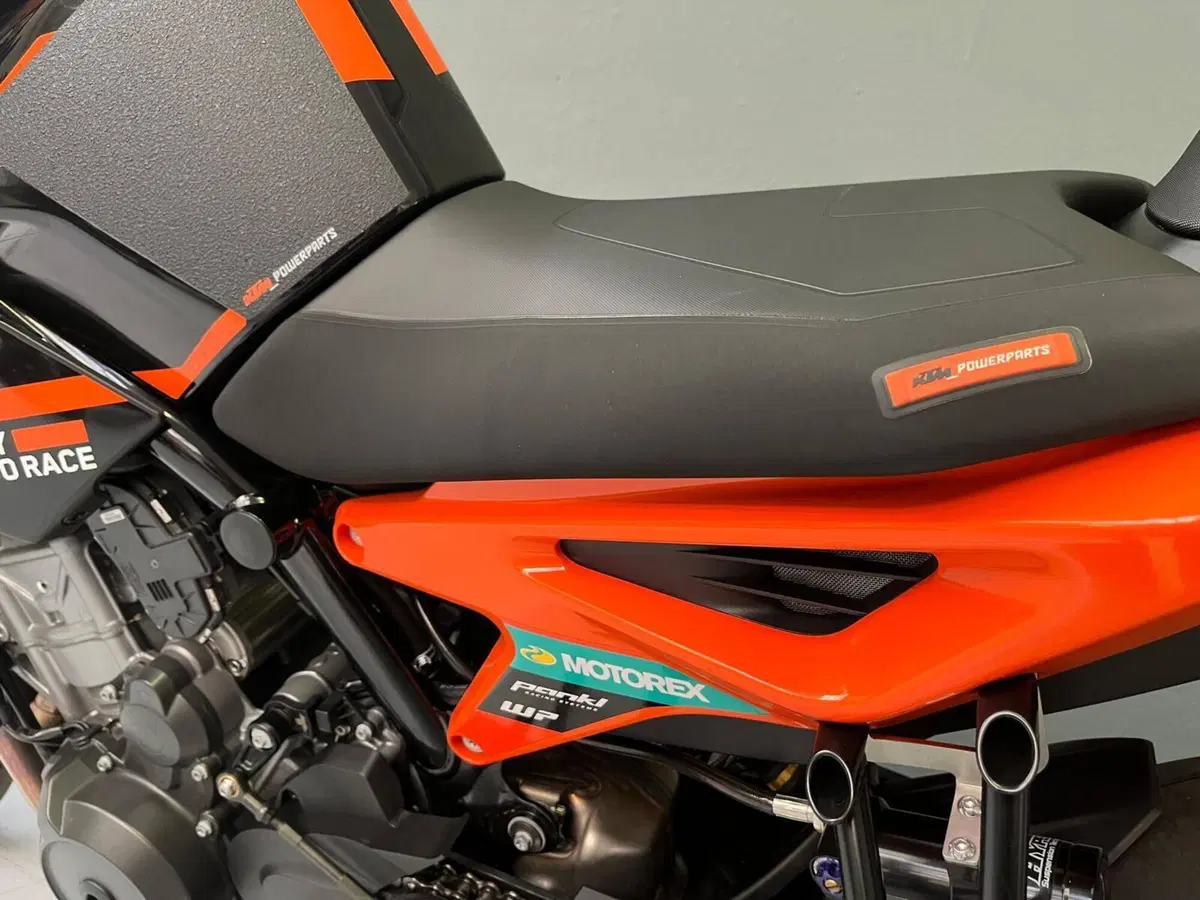 KTM 890 Duke GP (2022 - 23) (6)