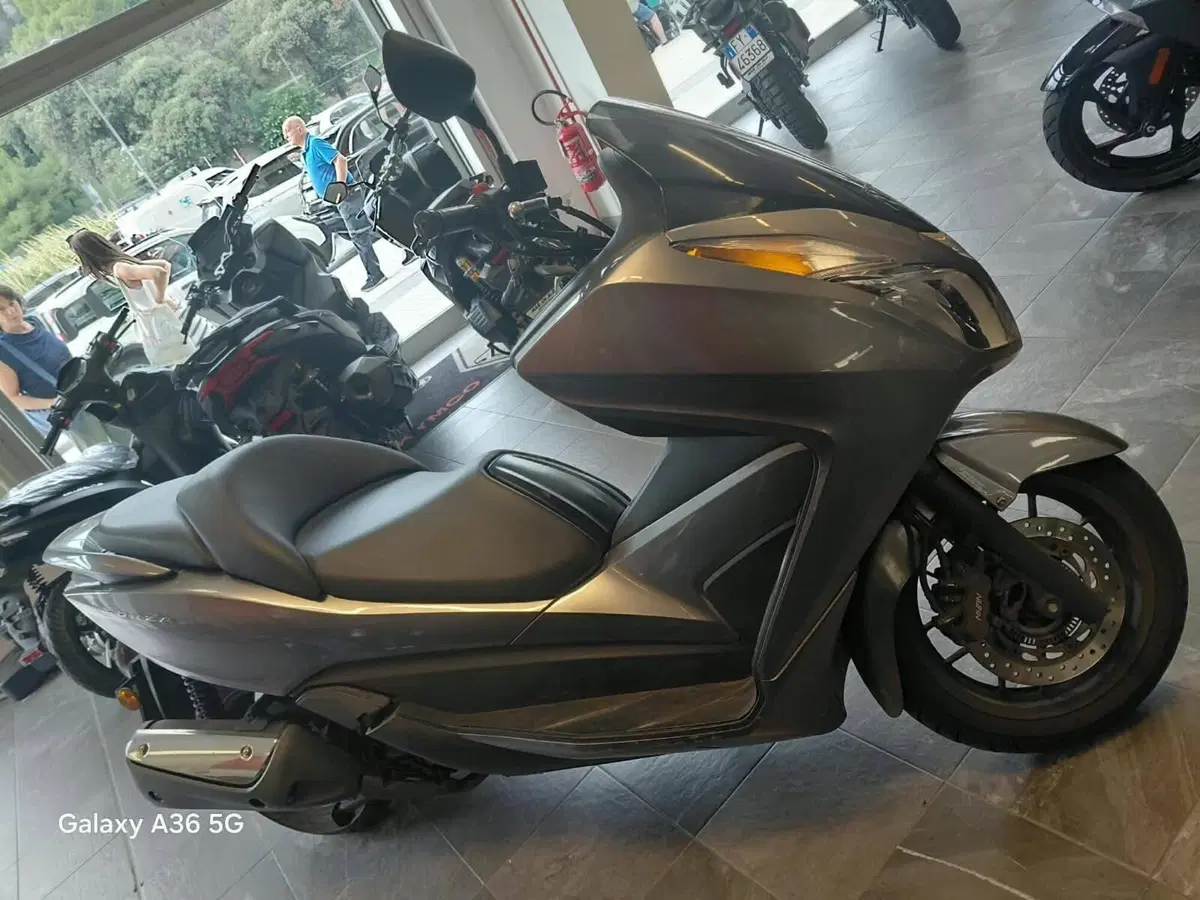 Honda Forza 300 ABS (2013 - 17) (3)