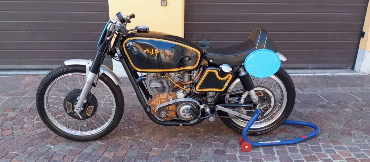 Ajs 7R  (2)