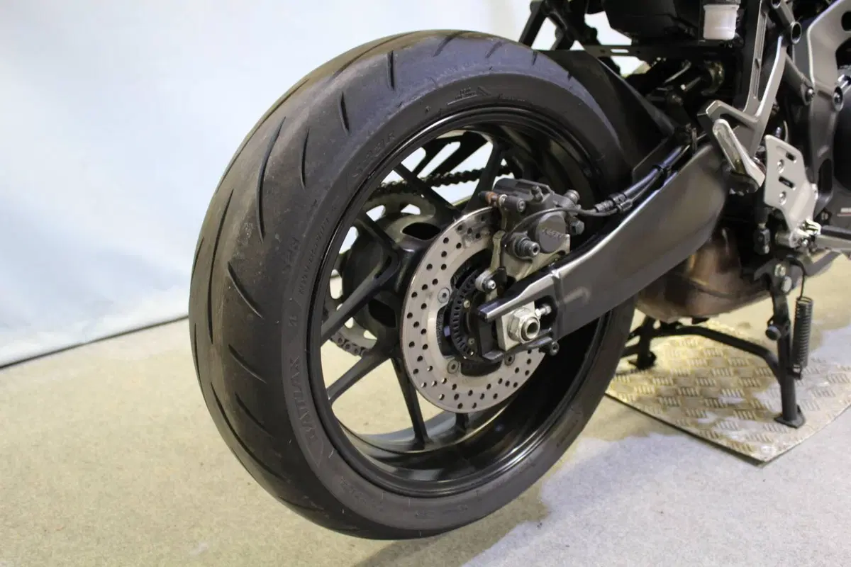 Yamaha Tracer 9 (2021 - 24) (6)