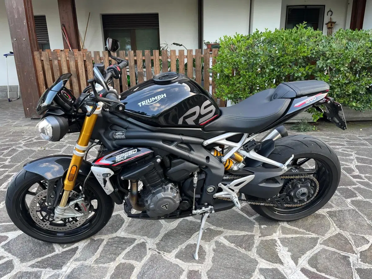 Triumph Speed Triple 1200 RS (2021 - 24) (6)