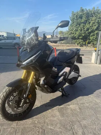 Honda X-ADV 750 (2025 - 27) usata