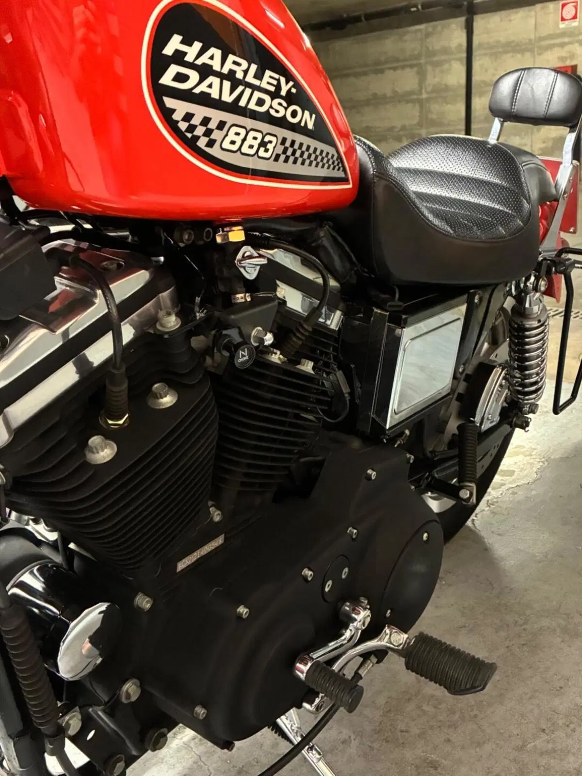 Harley-Davidson 883 R (2002 - 03) - XL 883R (5)