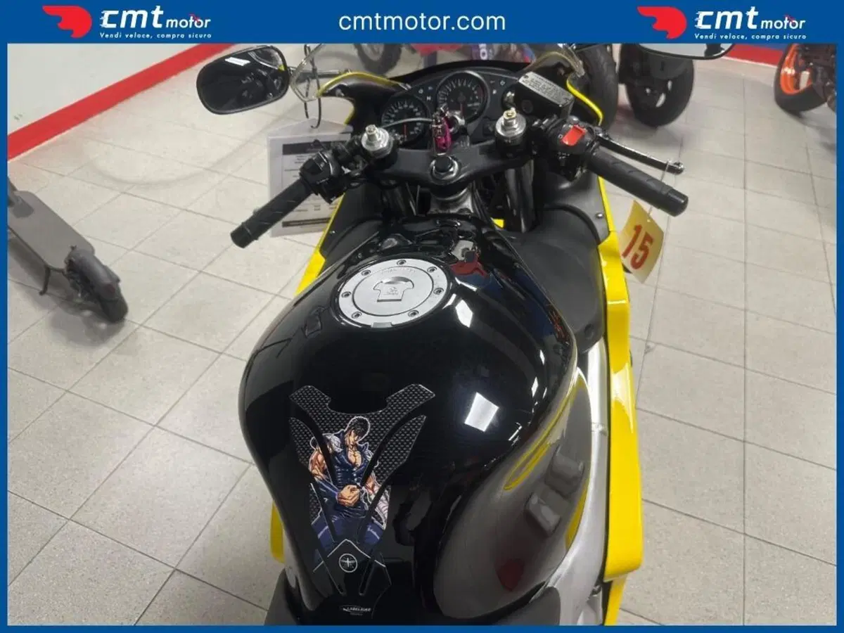 Honda CBR 600 F (1999 - 00) (7)