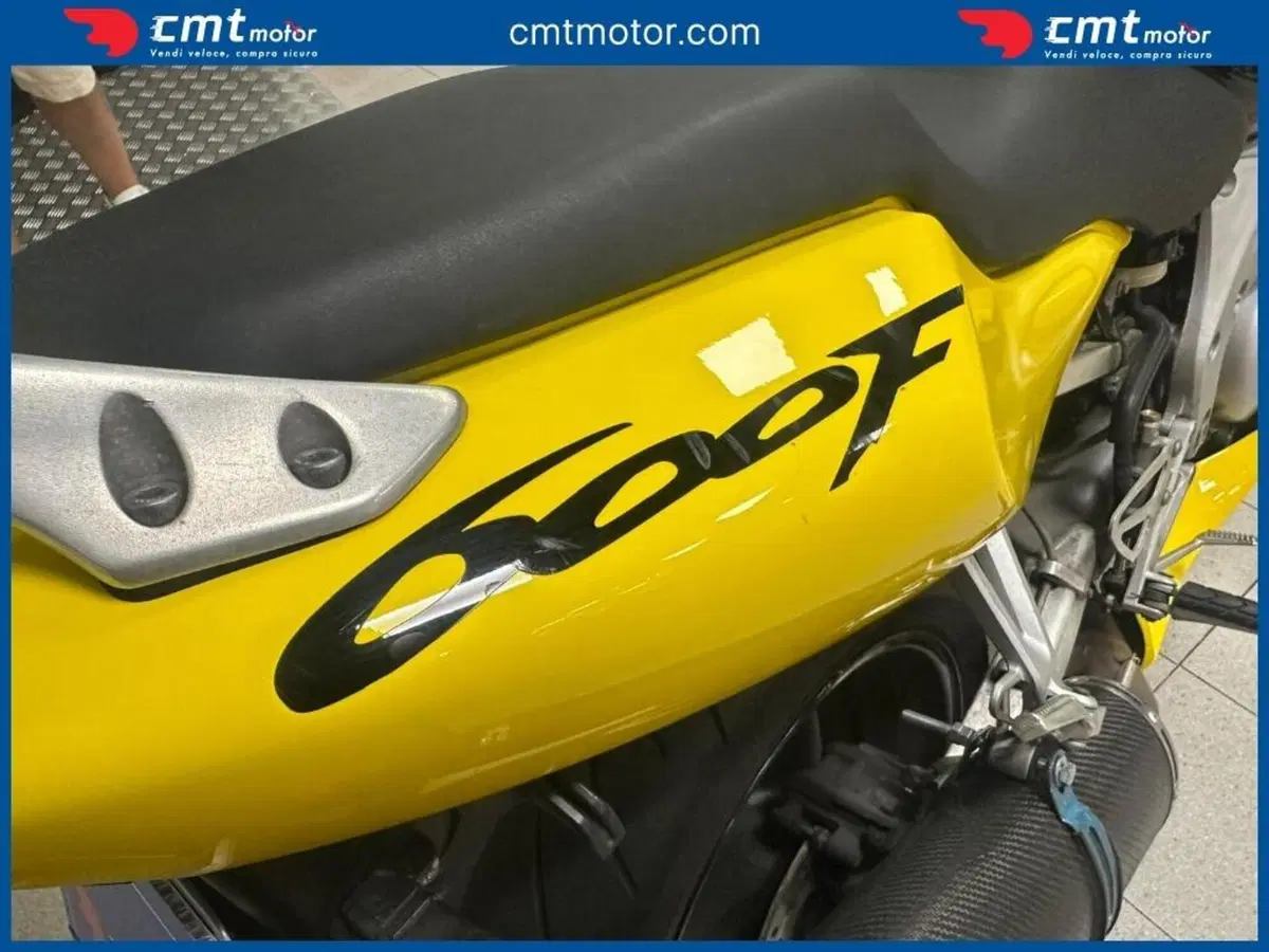 Honda CBR 600 F (1999 - 00) (8)