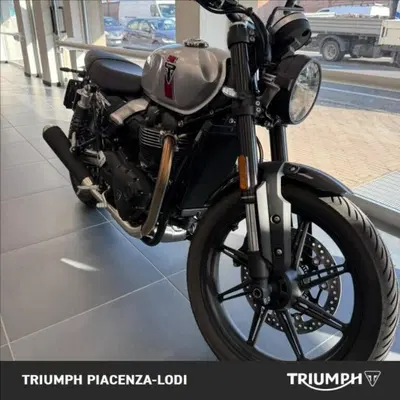 Triumph Speed Twin 900 (2025 - 26) usata