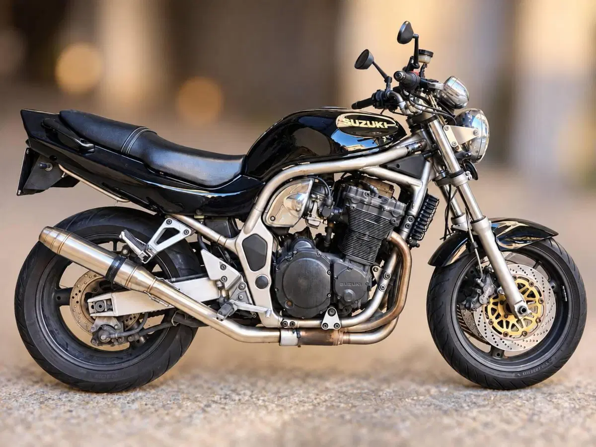 Suzuki GSF 1200 Bandit (GV75A)