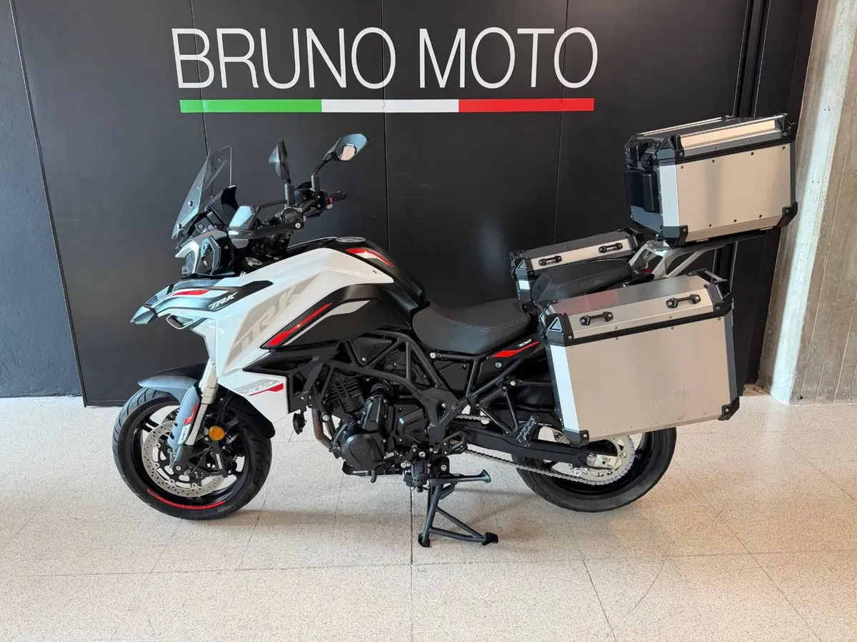 Benelli TRK 702 (2023 - 25) (2)