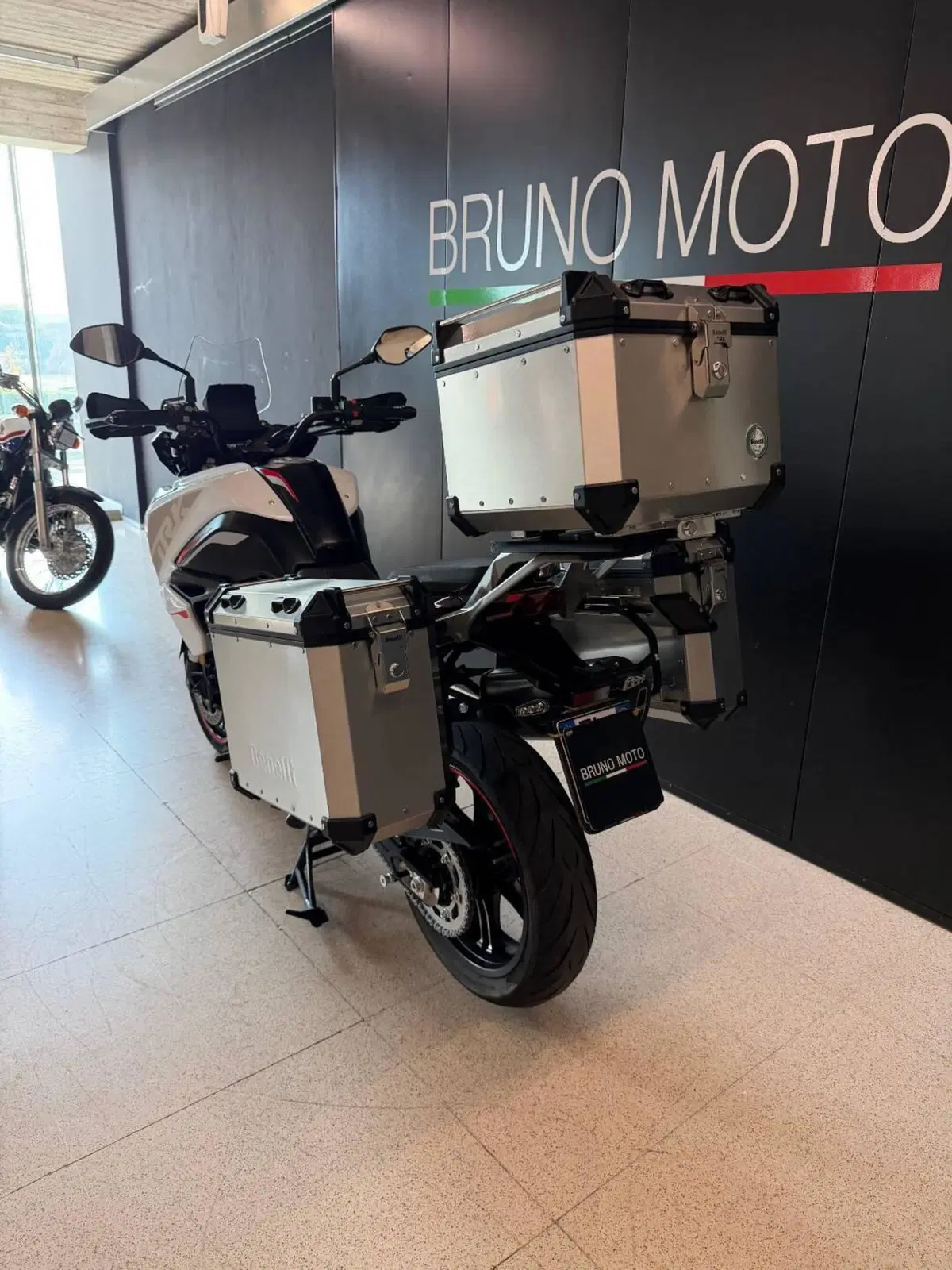 Benelli TRK 702 (2023 - 25) (5)