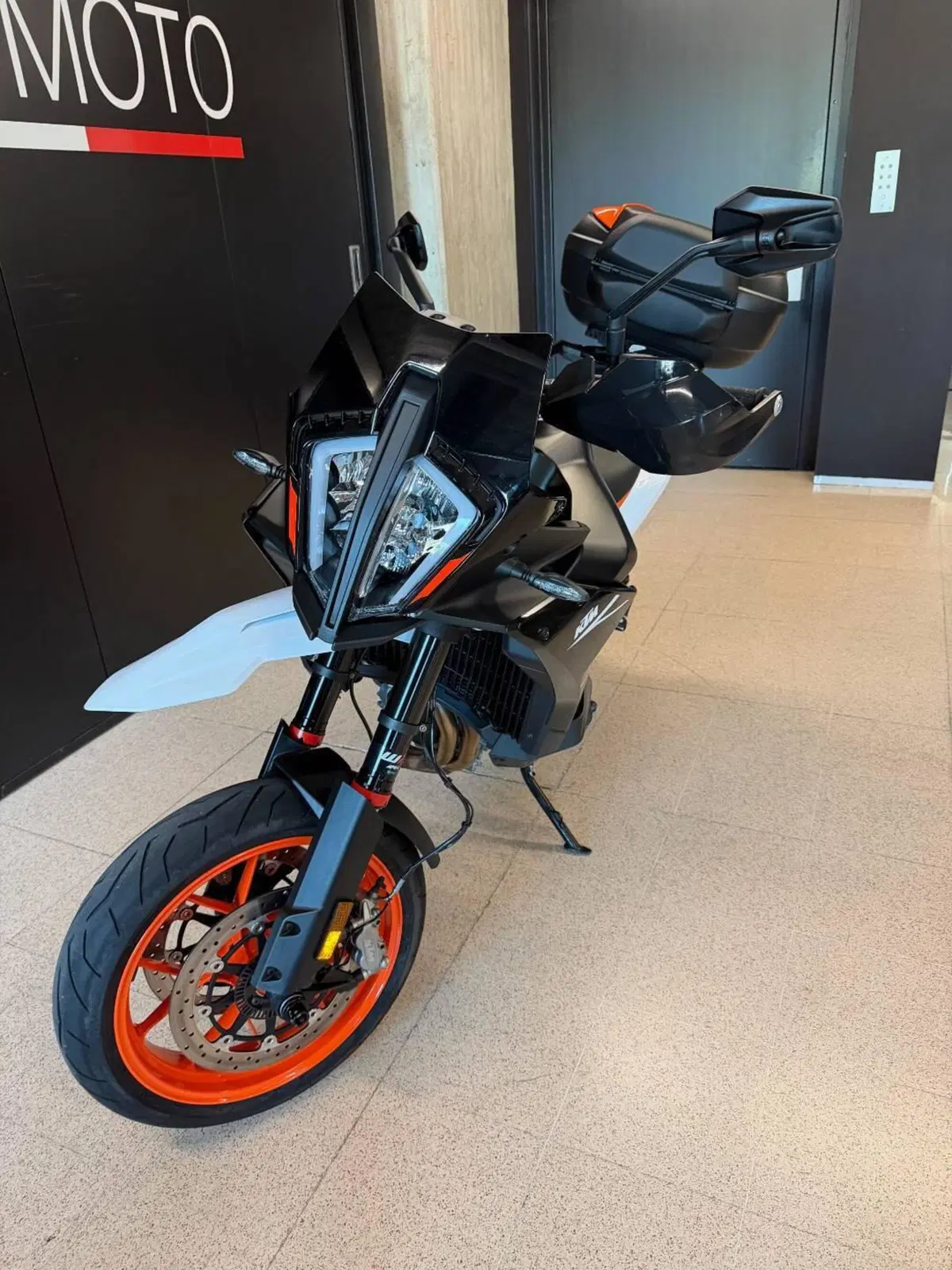 KTM 890 SMT (2023 - 25) (3)